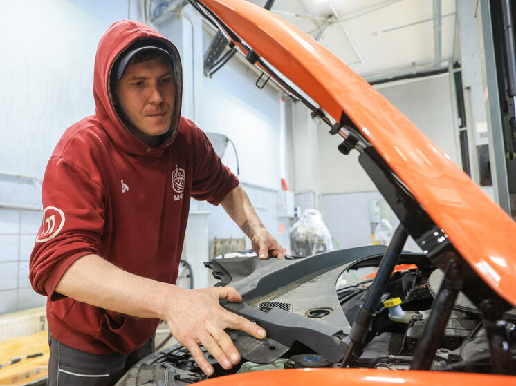 В РФ из автозапчастей чаще всего воруют эмблемы, зеркала и диски