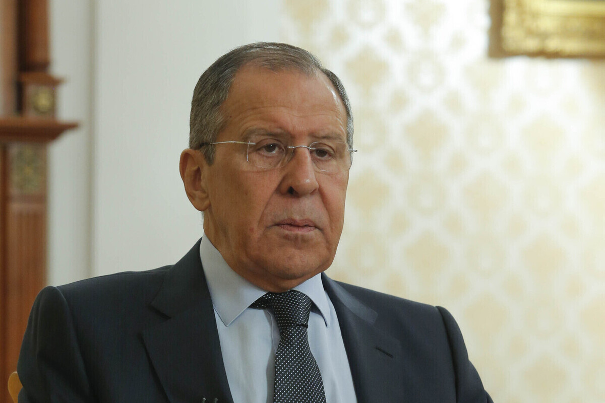 Лавров: катастрофическое увеличение расходов на оборону стран НАТО приведет к его краху