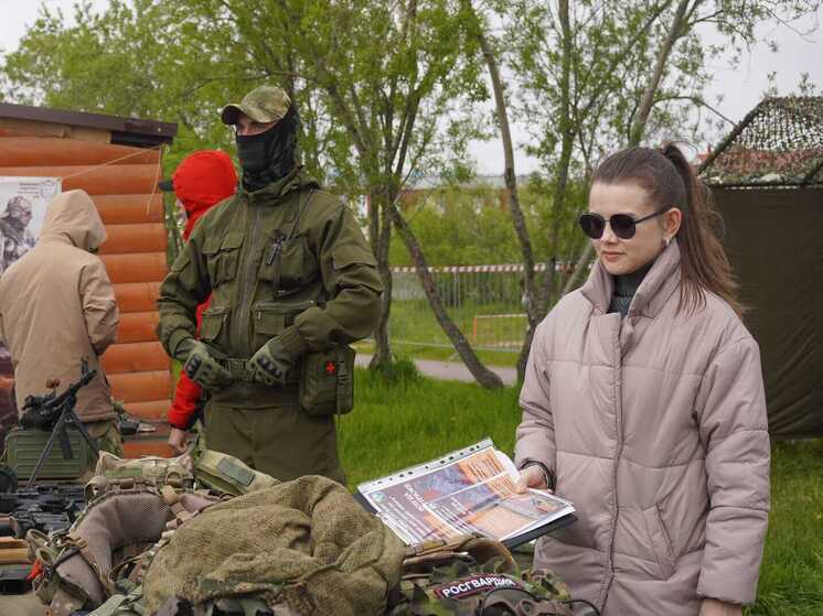 Росгвардия и полиция обеспечили безопасность участников празднования Дня молодёжи