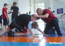 Он уделяет внимание дисциплине на тренировках