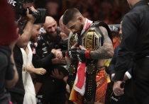 Топурия стал новым чемпионом легкого дивизиона UFC
