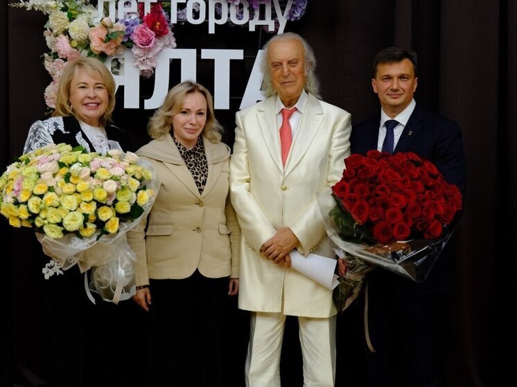 Ольга Ковитиди и Илья Резник победили в конкурсе на новый гимн Крыма