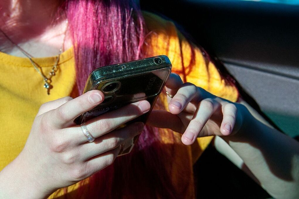 Еще в одном российском регионе зафиксировали перебои в работе мобильной связи