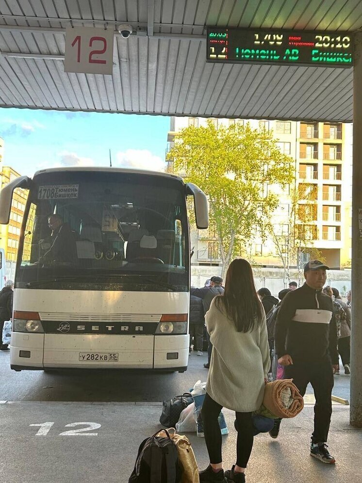 Дважды в неделю можно выехать на автобусе из Тюмени в Киргизию