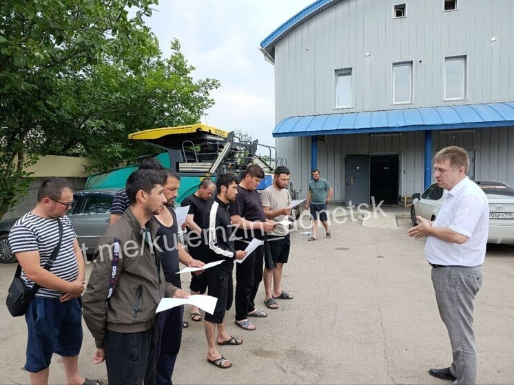 В Донецке ведут работу по адаптации мигрантов