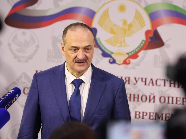 Глава Дагестана поздравил борцов с триумфом на чемпионате России