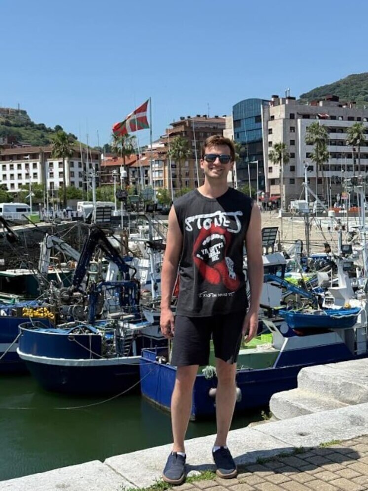 Дмитрия Колдуна в Испании шокировали алкоголики