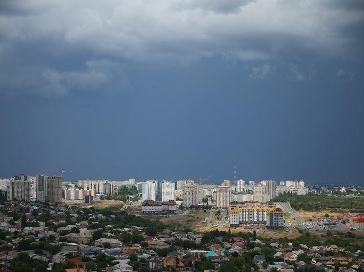 Штормовой ветер, дожди и град ожидают жителей Волгоградской области