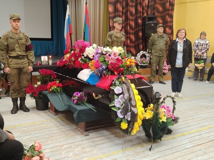 В Сортавальском округе простились с Данилой Чудаковым, погибшим на спецоперации