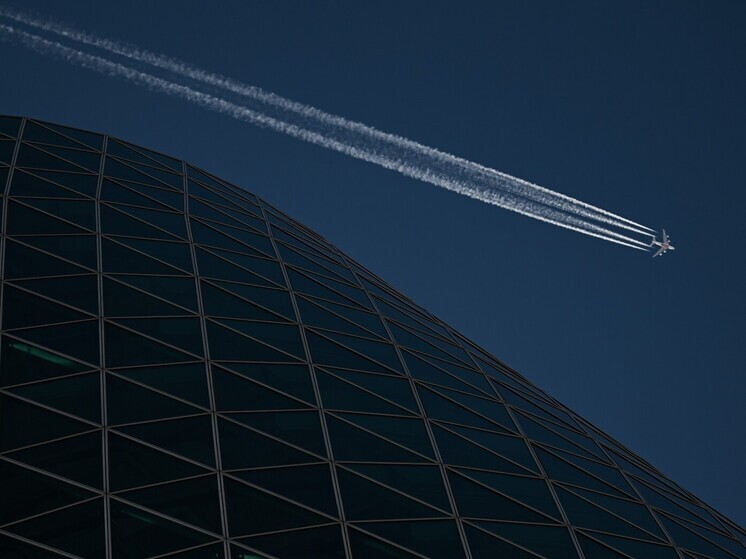 Ограничения в аэропорту Астрахани отменили