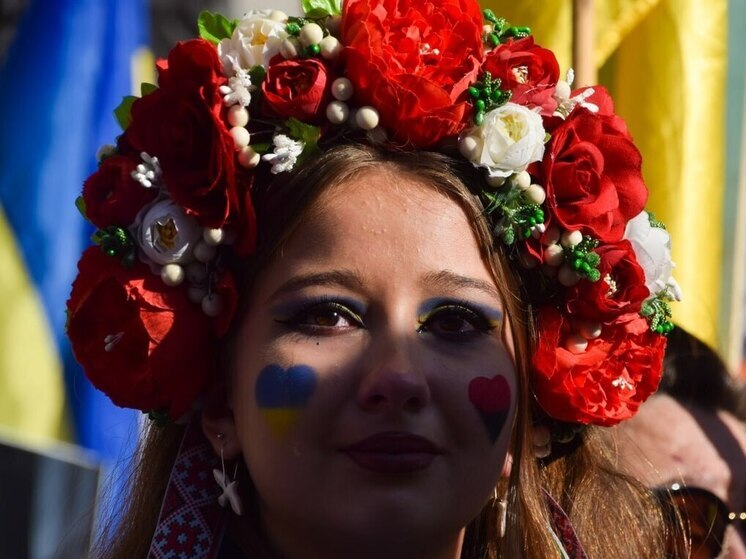 РИА: пленный сообщил, что для мобилизации мужчин ТЦК нанимают девушек-приманок