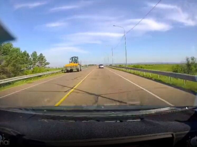 На трассе у Благовещенска погиб мотоциклист - идет расследование