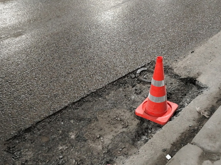 В Омске продолжается ремонт дорог на ключевых улицах города