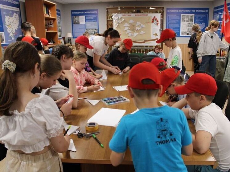 Специалисты смоленского филиала «Россети Центр» рассказали школьникам об энергетике Смоленщины в годы Великой Отечественной войны