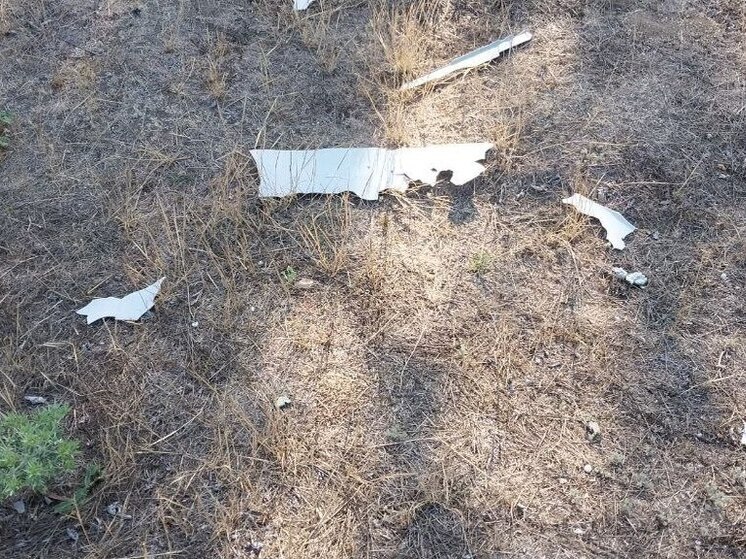 Две вышки сотовой связи пострадали от прилетов в Каховском округе