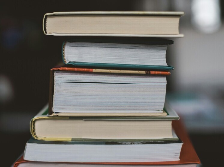 Полторы тысячи новых книг пополнили библиотечный фонд Скадовска