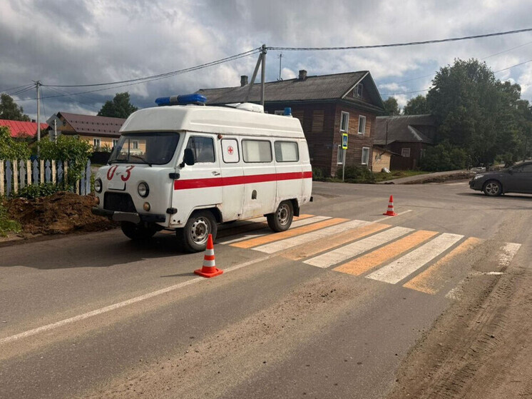 Машина скорой помощи сбила юного велосипедиста в Вологодской области