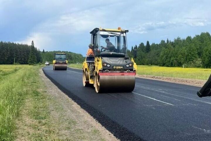 В Башкирии полностью обновят покрытие на дороге, связывающей республику с Пермским краем
