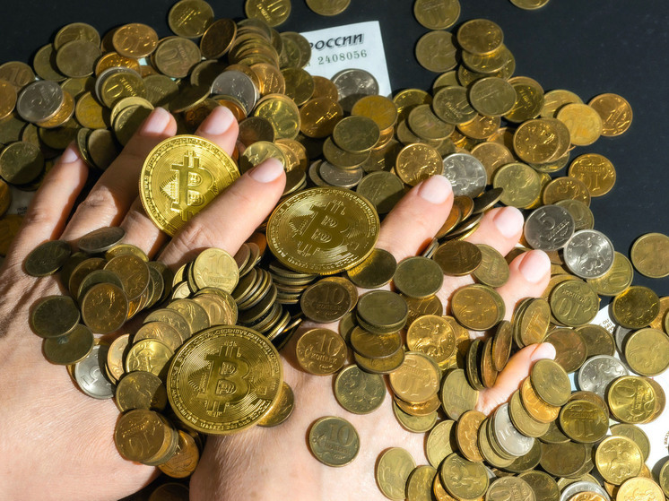 В Челябинской области работница банка украла со счетов клиентов 15 млн рублей