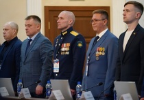 Сегодня, 1 июля, в День ветеранов боевых действий, к обучению в рамках кадровой программы приступают 40 участников специальной военной операции, прошедших предварительный отбор