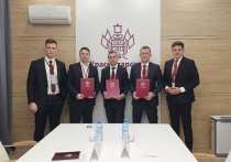 Петербургский международный экономический форум — 2025 (ПМЭФ-2025) прошел с восемнадцатого по двадцать первое июня в конгрессно-выставочном центре «Экспофорум» в Санкт-Петербурге