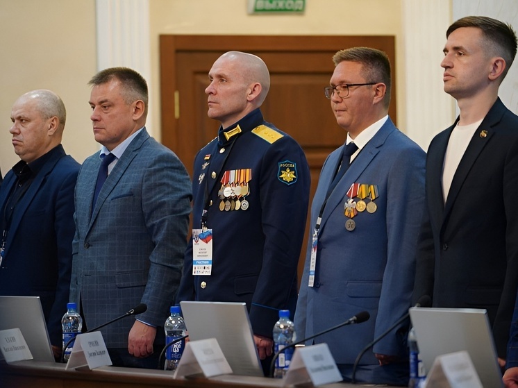 Сегодня, 1 июля, в День ветеранов боевых действий, к обучению в рамках кадровой программы приступают 40 участников специальной военной операции, прошедших предварительный отбор