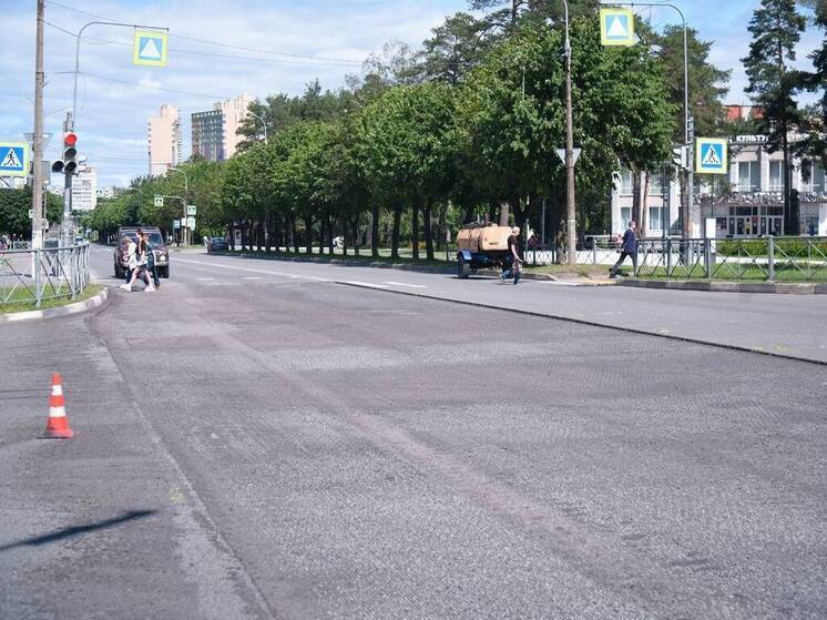 В центре Соснового Бора ограничат движение транспорта из-за ремонта