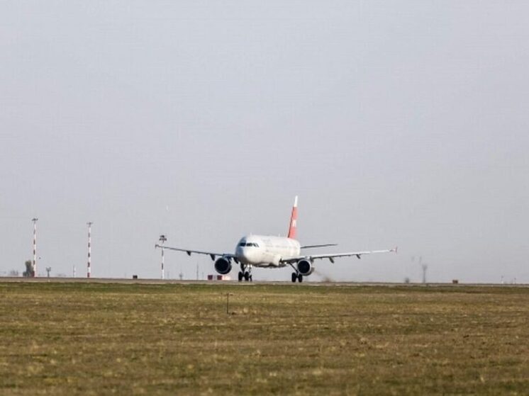 Самолет из Турции экстренно приземлился в Волгограде из-за больного пассажира