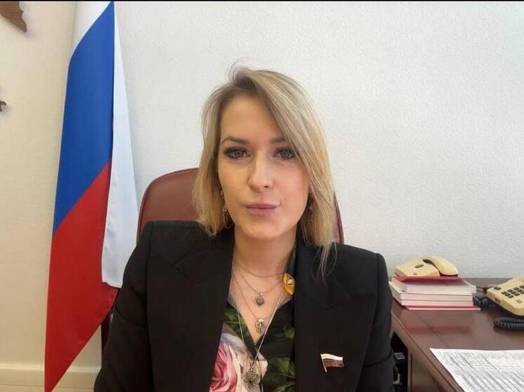 Депутат Госдумы Яна Лантратова предложила сотрудничество общественникам и религиозным конфессиям в ЛНР