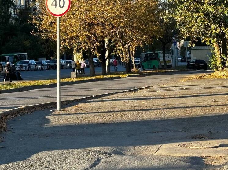Памятный камень у ЦУМа в Новосибирске может быть перенесён