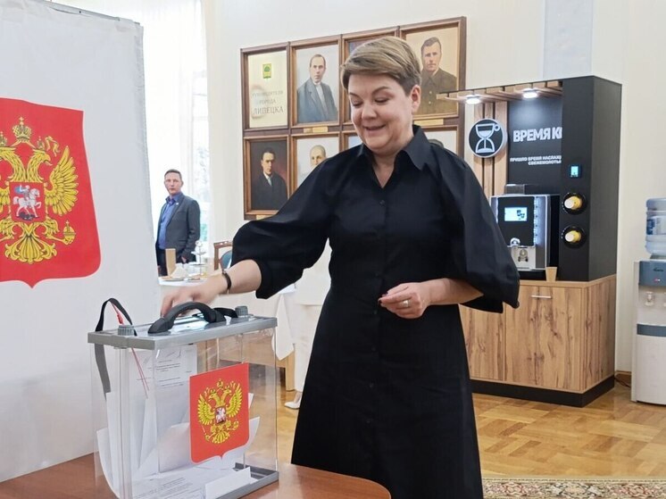 Почетными гражданами Липецка стали меценат и мастер производственного обучения