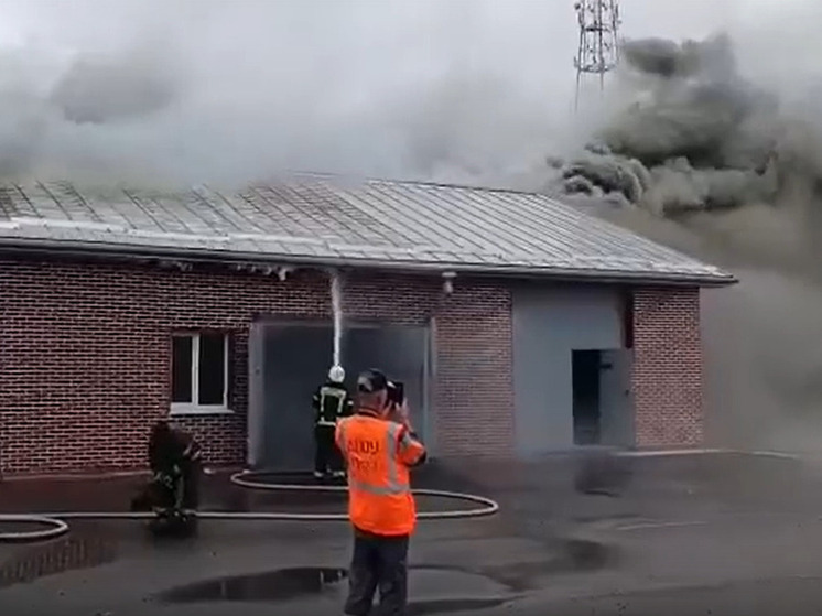 В Сортавале возбуждено уголовное дело по факту поджога мастерских на железнодорожном предприятии