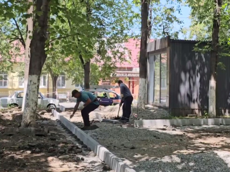 Во Владикавказе впервые за 15 лет благоустроят сквер около поликлиники