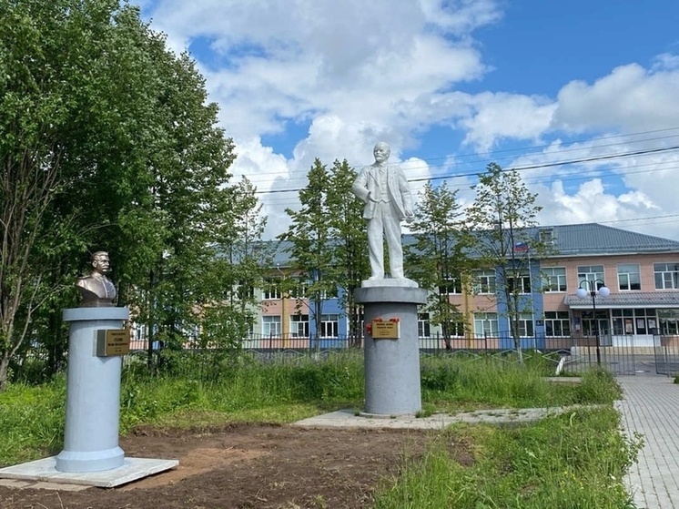 На Вологодчине установили бюст Сталина