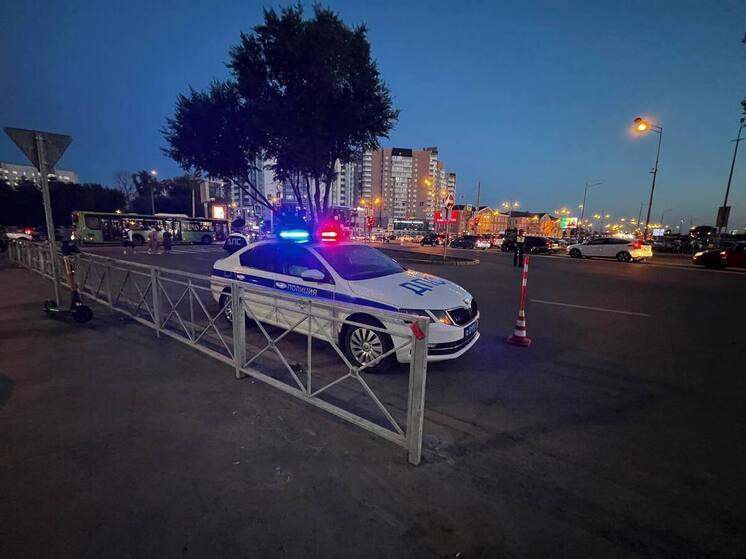 В Дзержинском районе Новосибирска длинномер насмерть сбил женщину