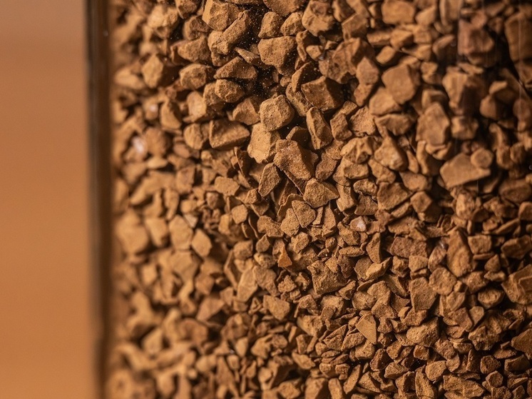 Эксперт Митрофанов: слишком темный растворимый кофе может быть некачественным