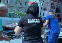 Днем 2 июля в Бийске сбили юную электросамокатчицу, переезжавшую проезжую часть по пешеходному переходу. После удара девушку госпитализировали.