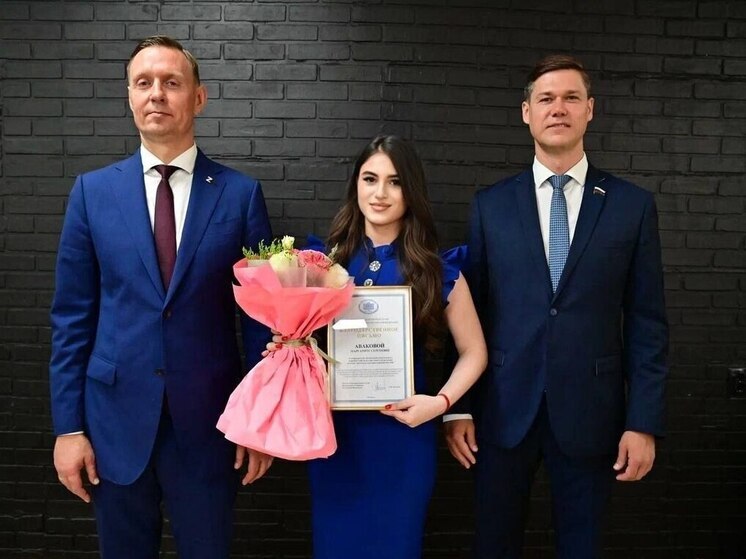 Студентка Херсонского педуниверситета победила во всероссийском конкурсе старост
