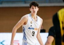 19-летний российский центровой Егор Демин, выбранный "Бруклин Нетс" под 8-м номером драфта НБА, станет первым игроком в истории лиги, чья фамилия на майке будет написана с буквой "Ё"