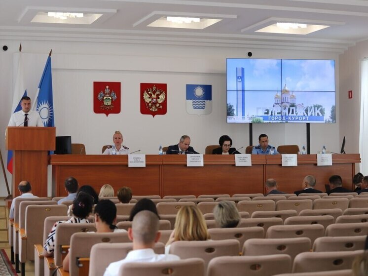 В Геленджике идет подготовка к предстоящему отопительному сезону