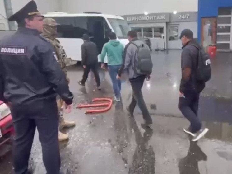 В ходе миграционного рейда в Реутове задержали 40 человек
