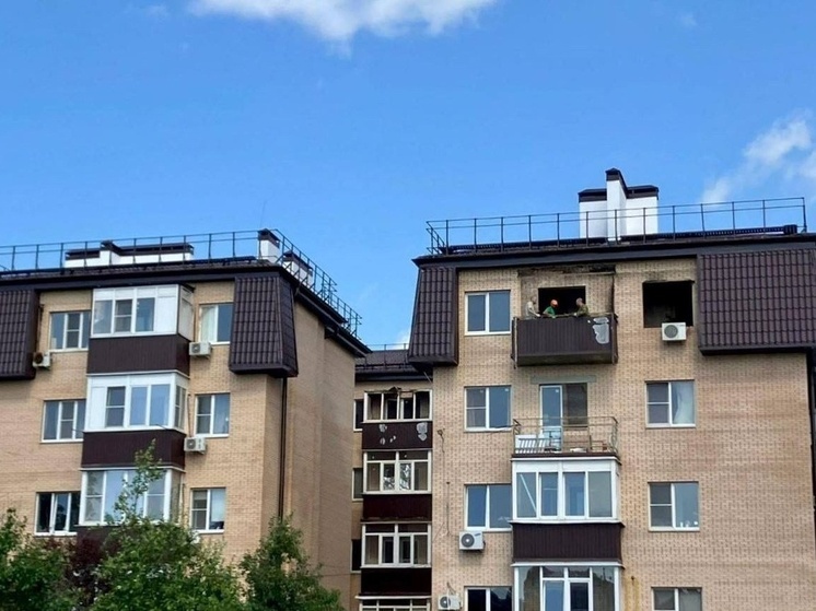 В Батайске завершили ремонт кровли сгоревшего дома на Ворошилова