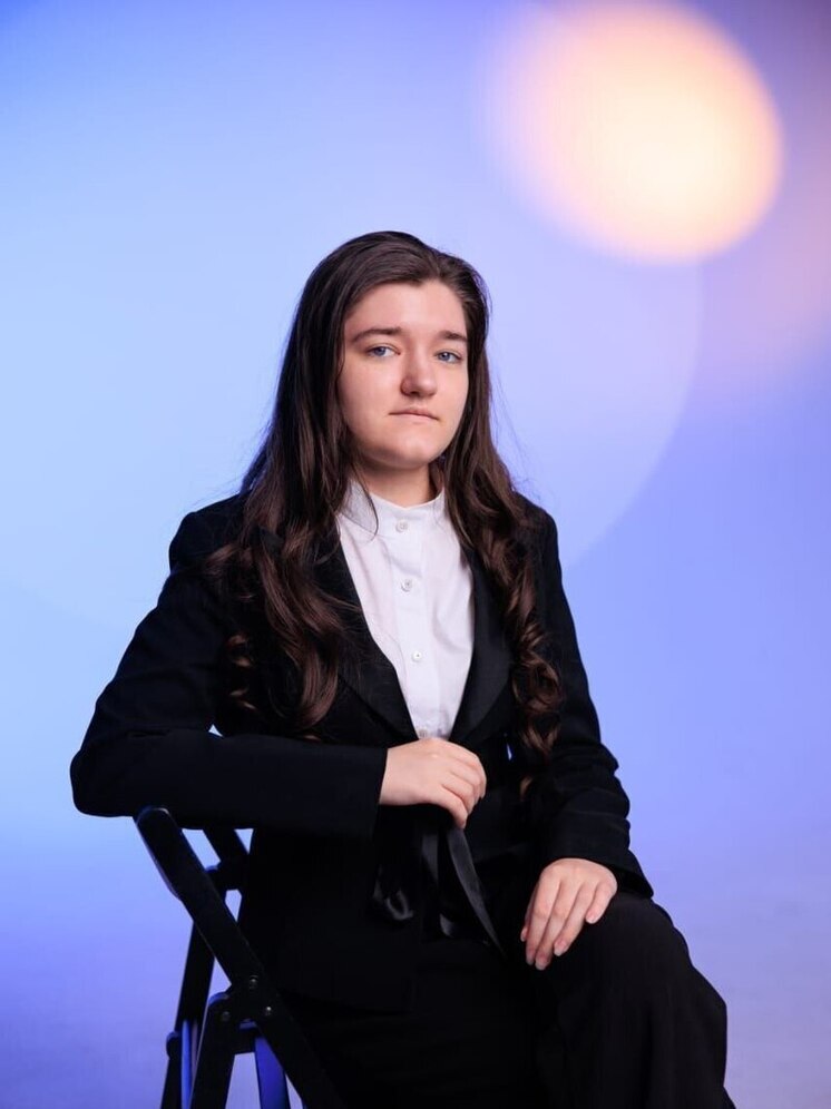 Леонид Пасечник подчеркнул высокий уровень подготовки луганской школьницы к ЕГЭ