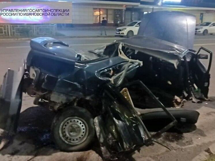 В жесткой аварии у центрального рынка в Иванове пострадали люди