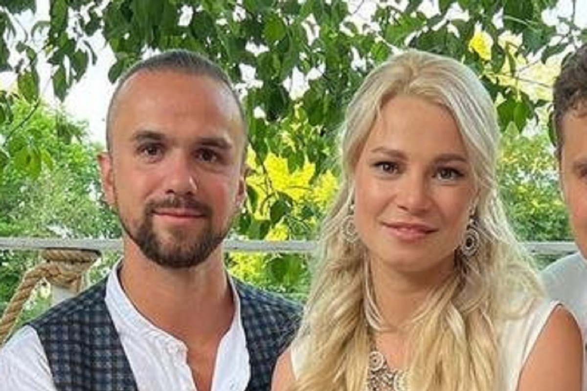 Фото беременной фигуристки появилось в прессе