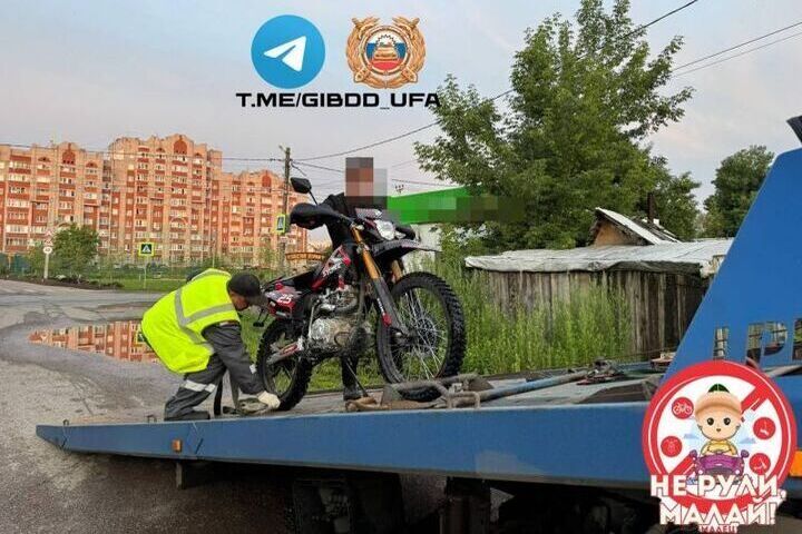 В Уфе с разницей в 10 минут задержали подростков на мотоциклах