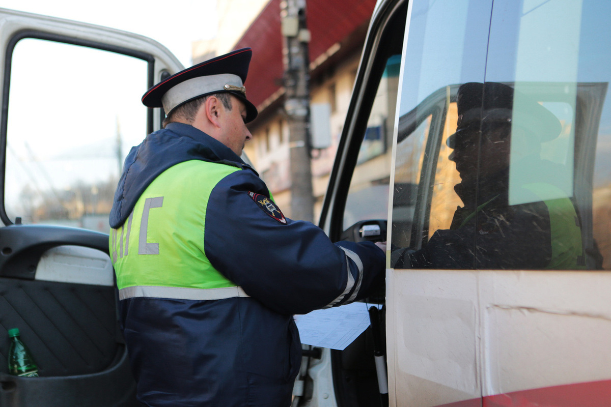 В Госдуме хотят вернуть оплату штрафов за нарушения ПДД с 50-процентной скидкой