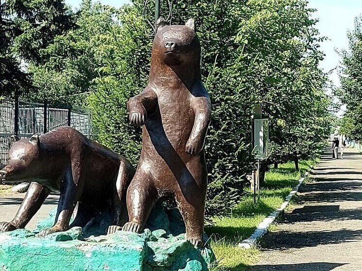 В День республики пенсионеры Абакана погуляют по зоопарку бесплатно