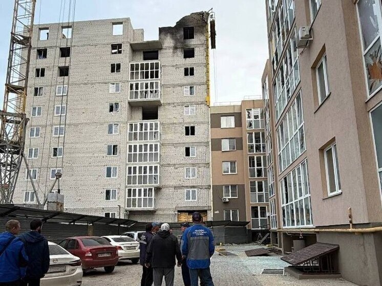 Artamonov: un drone ha danneggiato una casa in costruzione a Yelets
