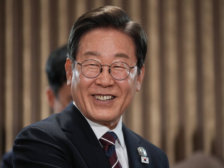 Ли Чжэ Мён: объединение Кореи возможно и через столетия при сохранении общности